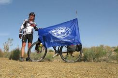 Красноярский динамовец на велосипеде покорил Полюс недоступности
