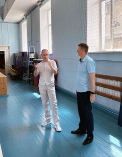 Начальник Красноярской таможни посетил спортивный комплекс «Динамо»