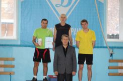 Красноярск: лично-командный чемпионат по настольному теннису